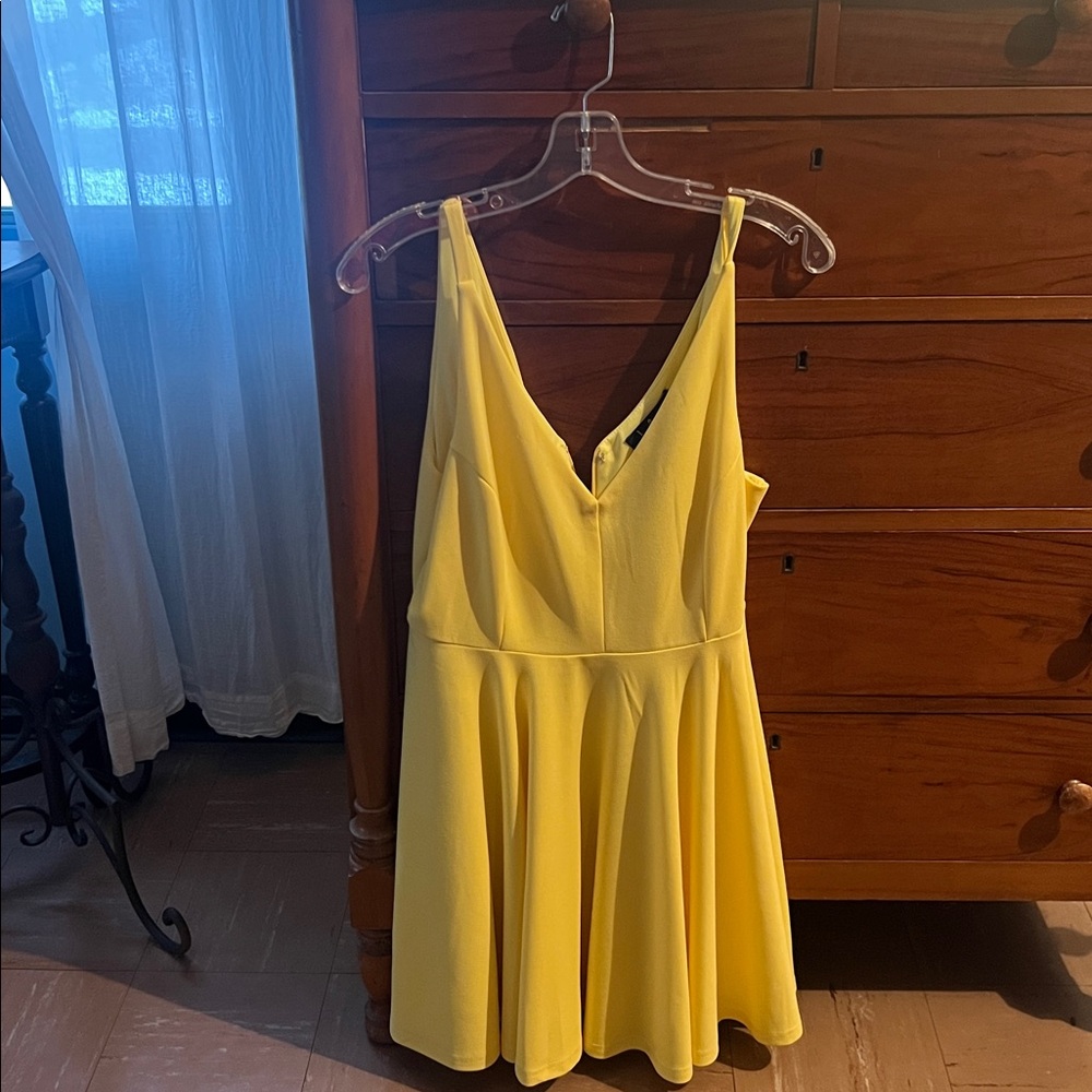 Lulus Yellow Sundress